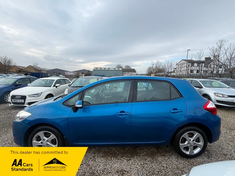 Used Toyota Auris 2010 for sale - 77798492: Photo 10