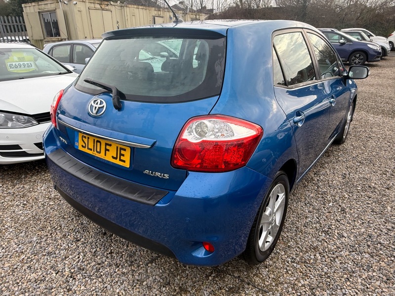 Used Toyota Auris 2010 for sale - 77798492: Photo 14