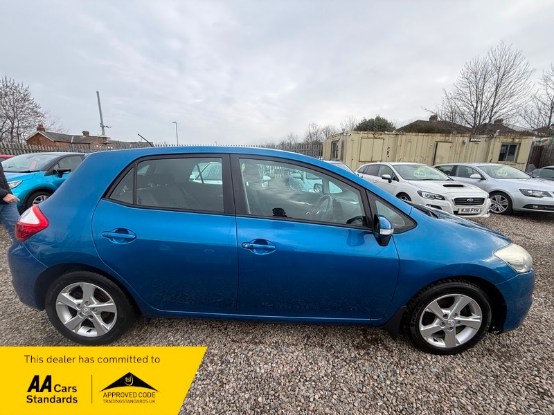 Used Toyota Auris 2010 for sale - 77798492: Photo 26