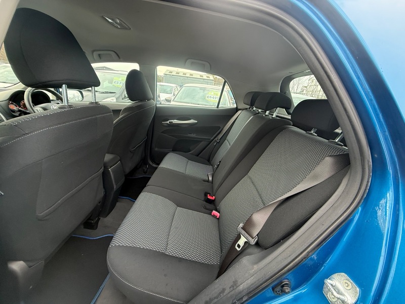 Used Toyota Auris 2010 for sale - 77798492: Photo 31