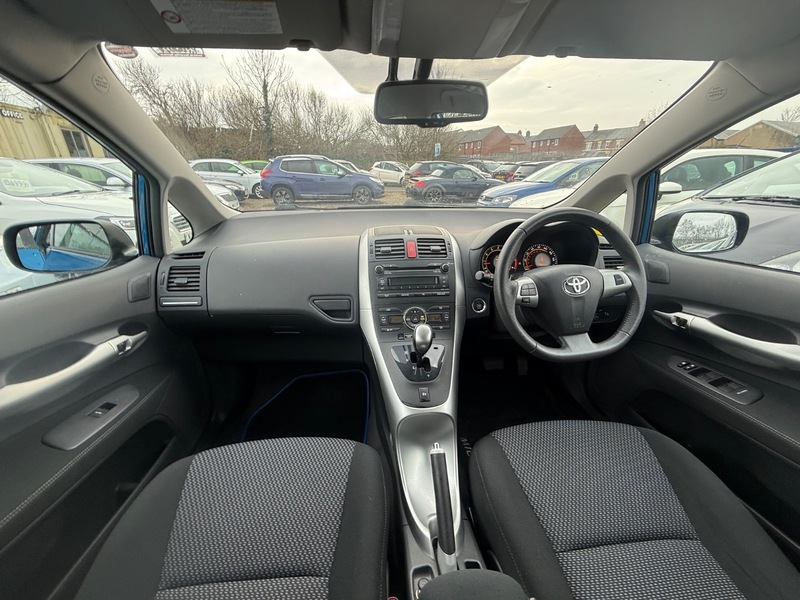 Used Toyota Auris 2010 for sale - 77798492: Photo 36