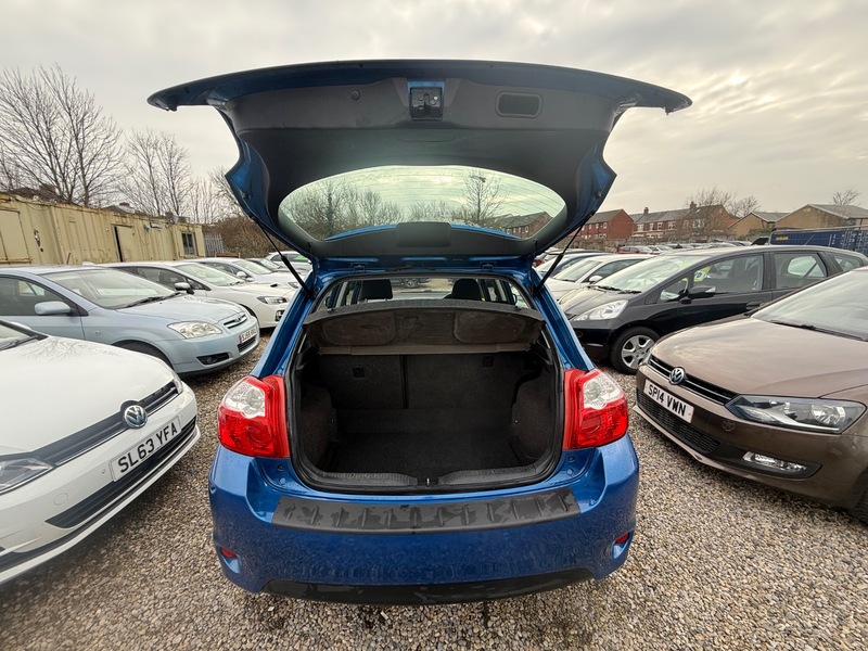 Used Toyota Auris 2010 for sale - 77798492: Photo 37