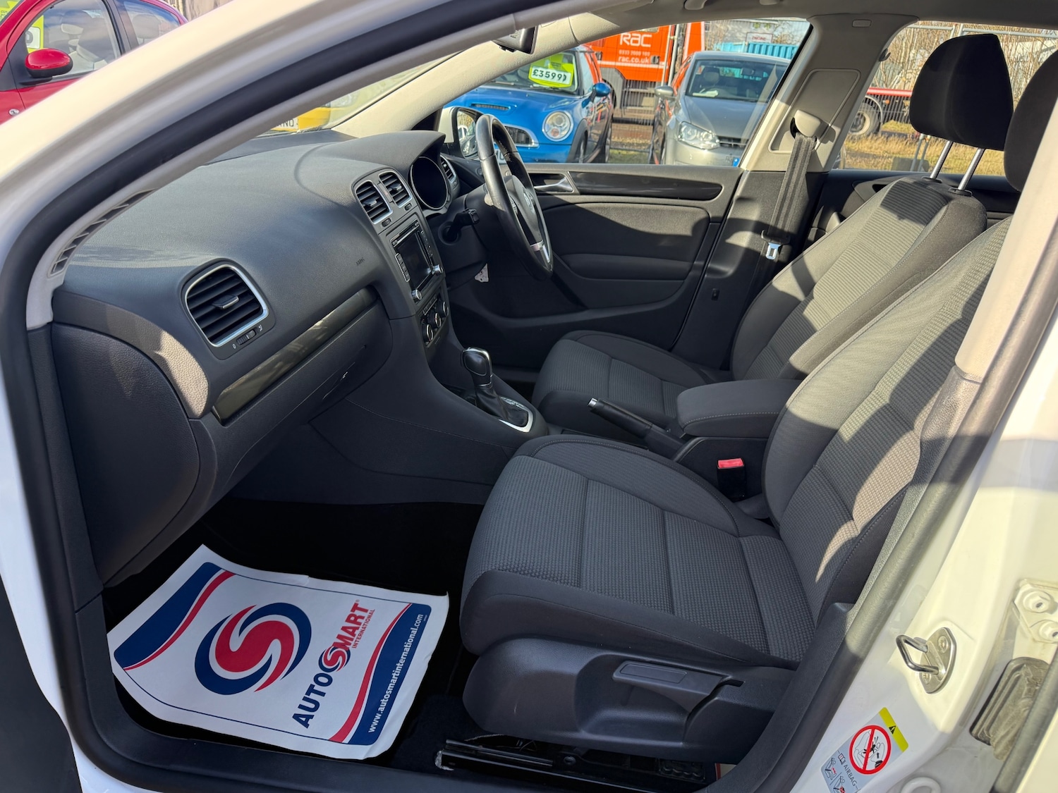 Used Volkswagen Golf 2012 for sale - 76693157: Photo 17