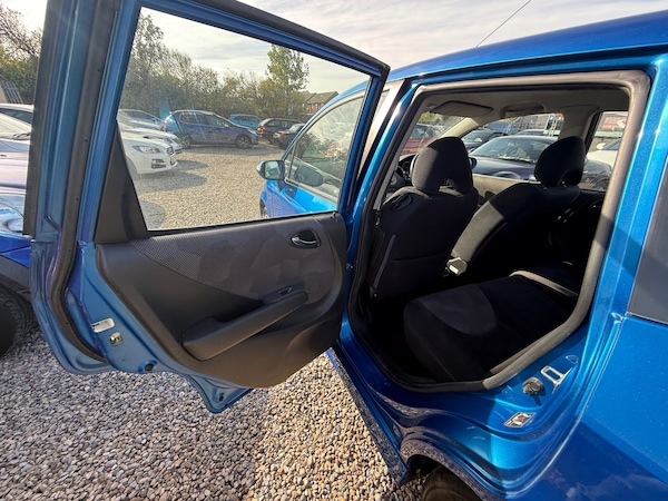 Used Honda Jazz 2008 for sale - 76252216: Photo 30