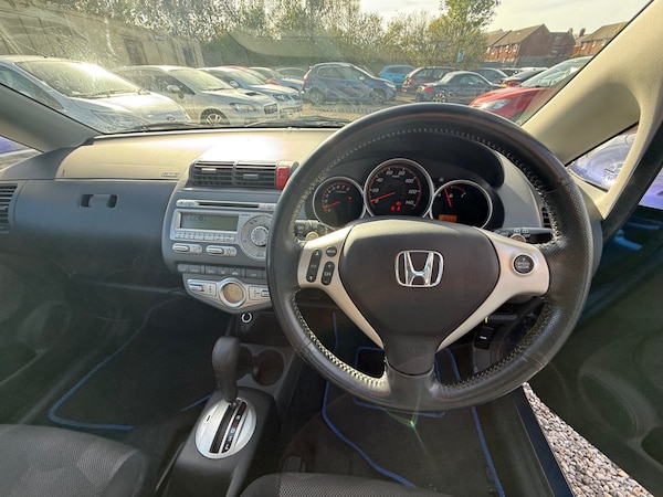 Used Honda Jazz 2008 for sale - 76252216: Photo 42