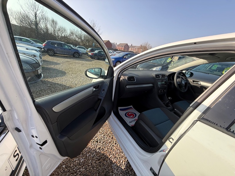 Used Volkswagen Golf 2012 for sale - 77781240: Photo 19