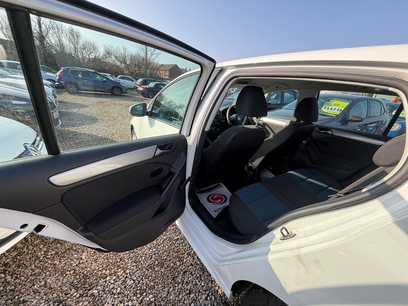 Used Volkswagen Golf 2012 for sale - 77781240: Photo 22