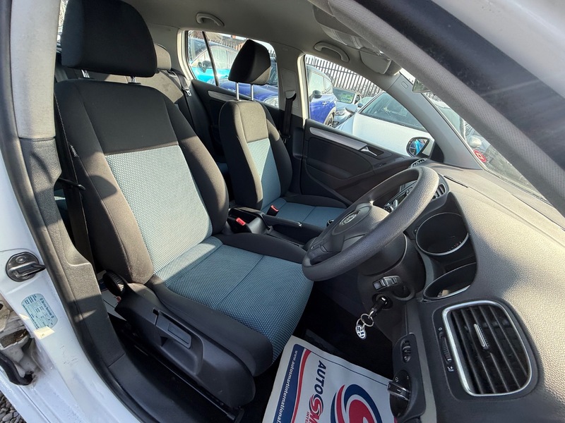 Used Volkswagen Golf 2012 for sale - 77781240: Photo 32