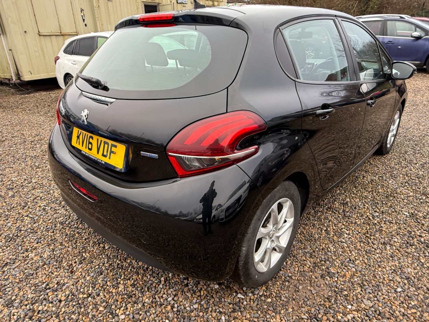Used Peugeot 208 2016 for sale - 77025282: Photo 12