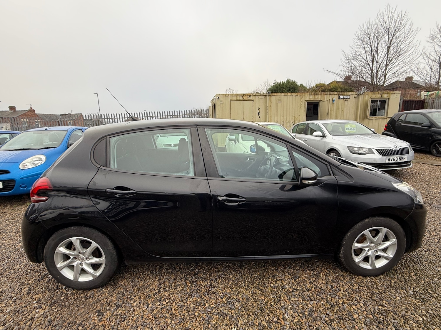 Used Peugeot 208 2016 for sale - 77025282: Photo 13