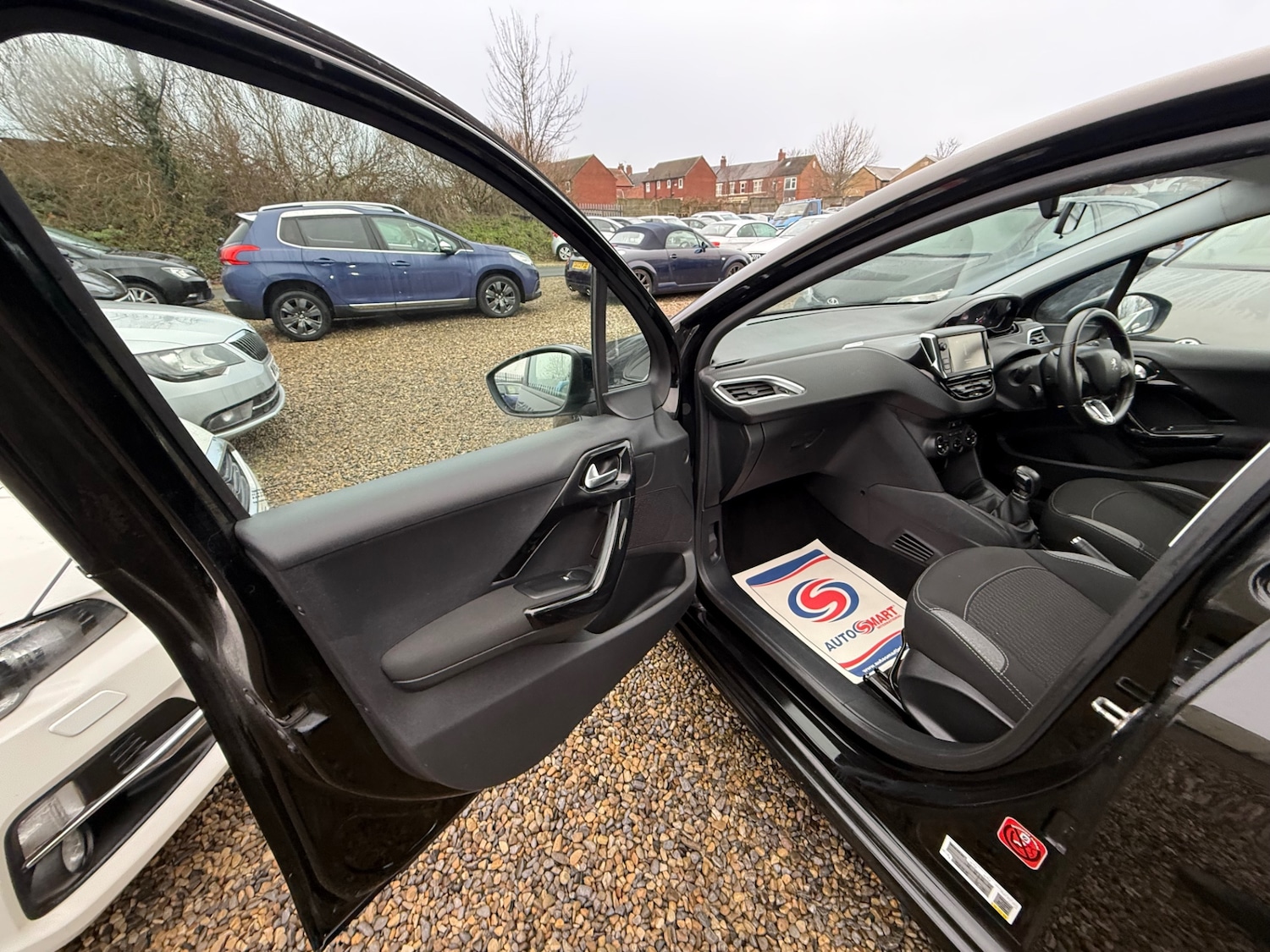 Used Peugeot 208 2016 for sale - 77025282: Photo 16