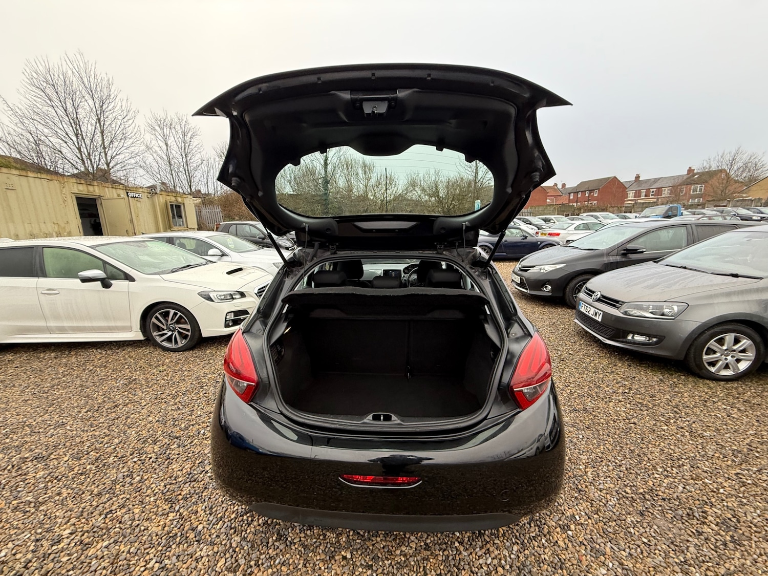 Used Peugeot 208 2016 for sale - 77025282: Photo 20