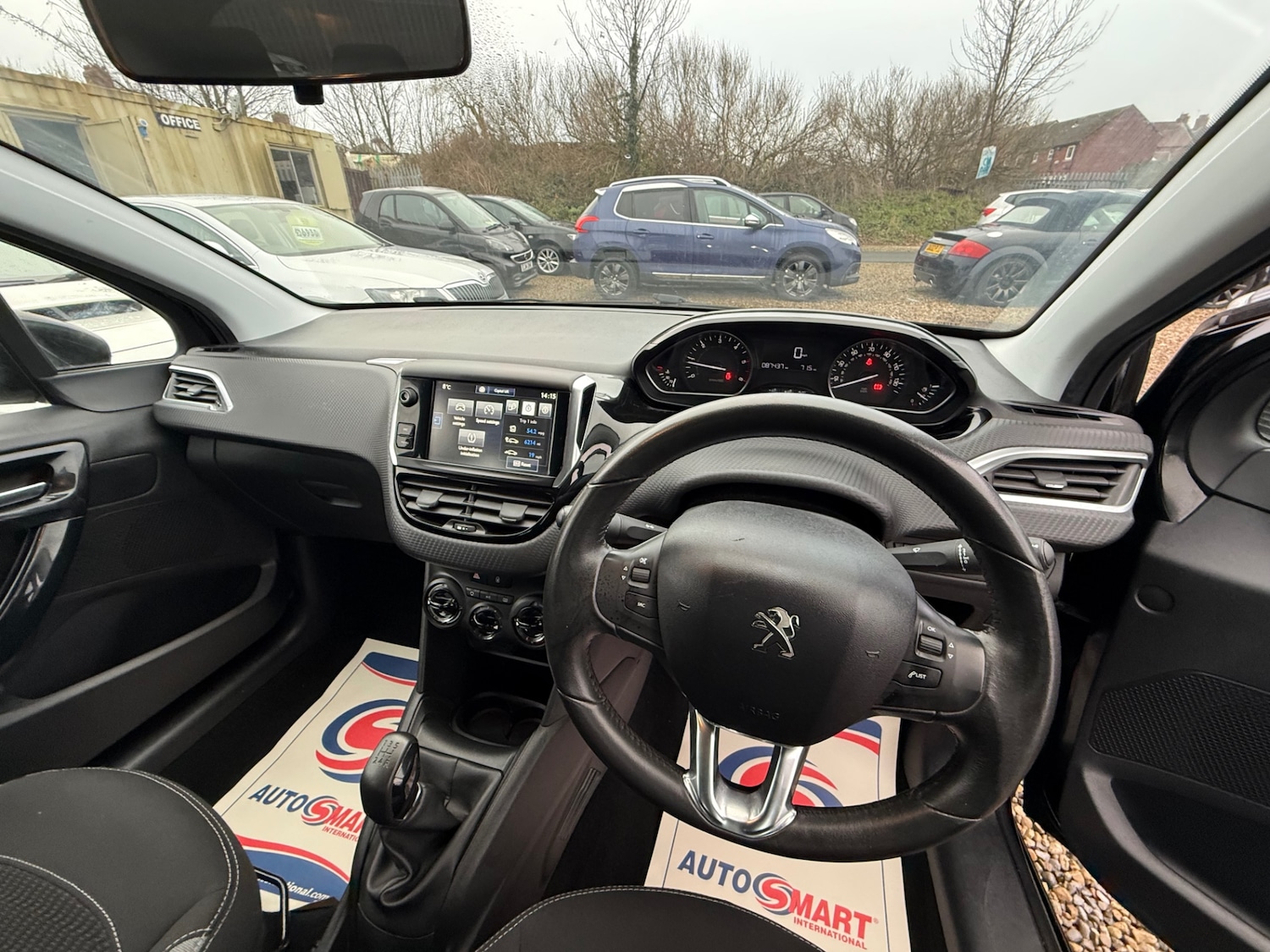 Used Peugeot 208 2016 for sale - 77025282: Photo 29