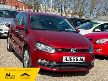 Used Volkswagen Polo 2015 for sale - 78140869: Photo