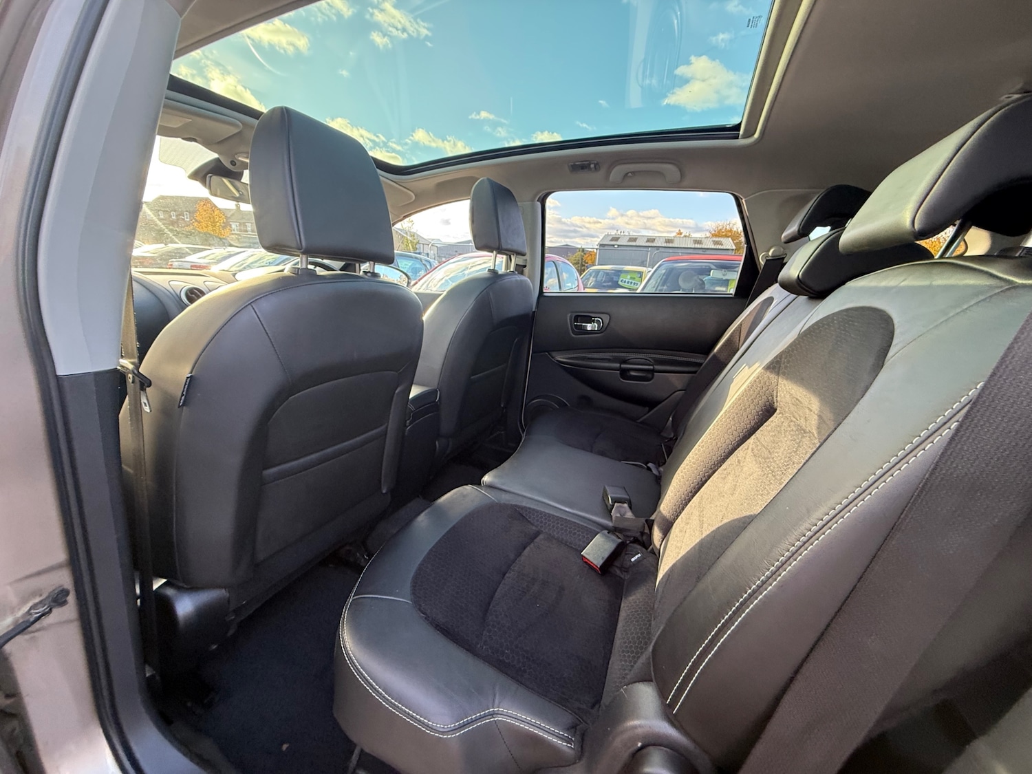 Used Nissan Qashqai+2 2013 for sale - 76378959: Photo 17