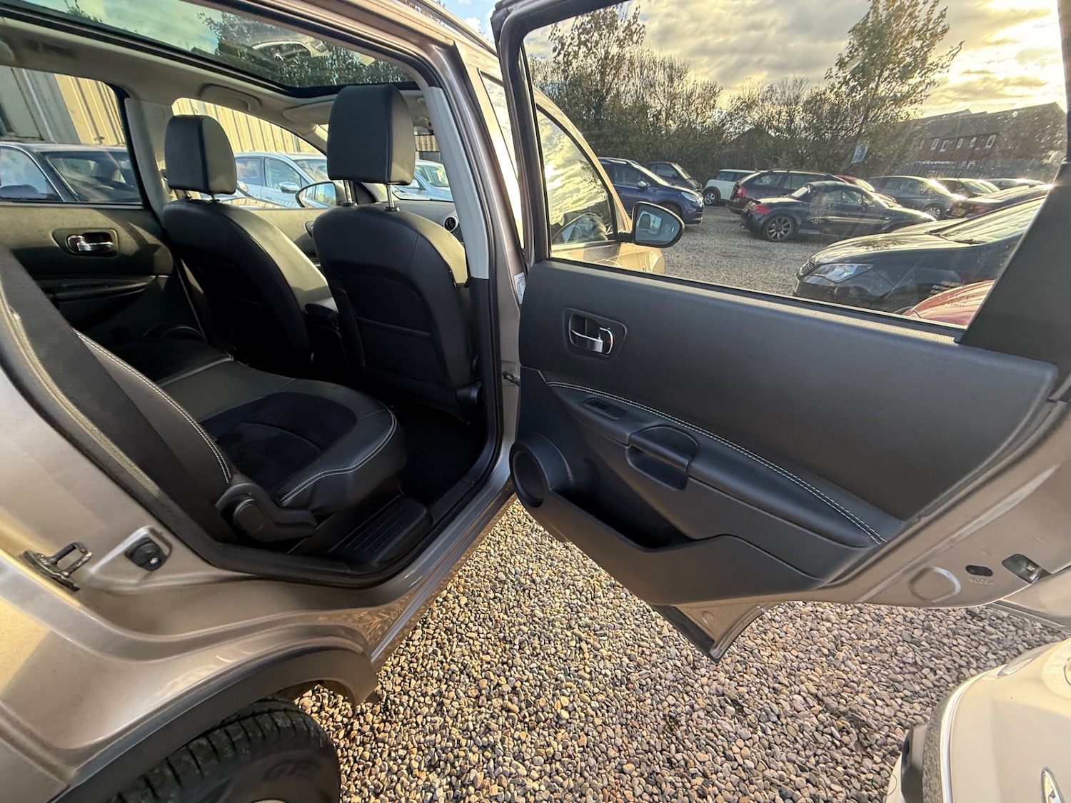 Used Nissan Qashqai+2 2013 for sale - 76378959: Photo 26