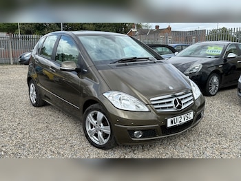 Used Mercedes-Benz A-Class 2012 for sale - 75461533: Photo