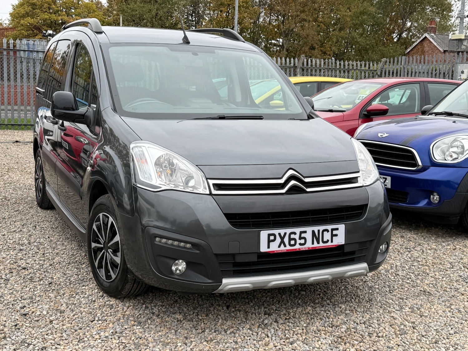Used Citroen Berlingo Multispace 2015 for sale - 76309650: Photo 1