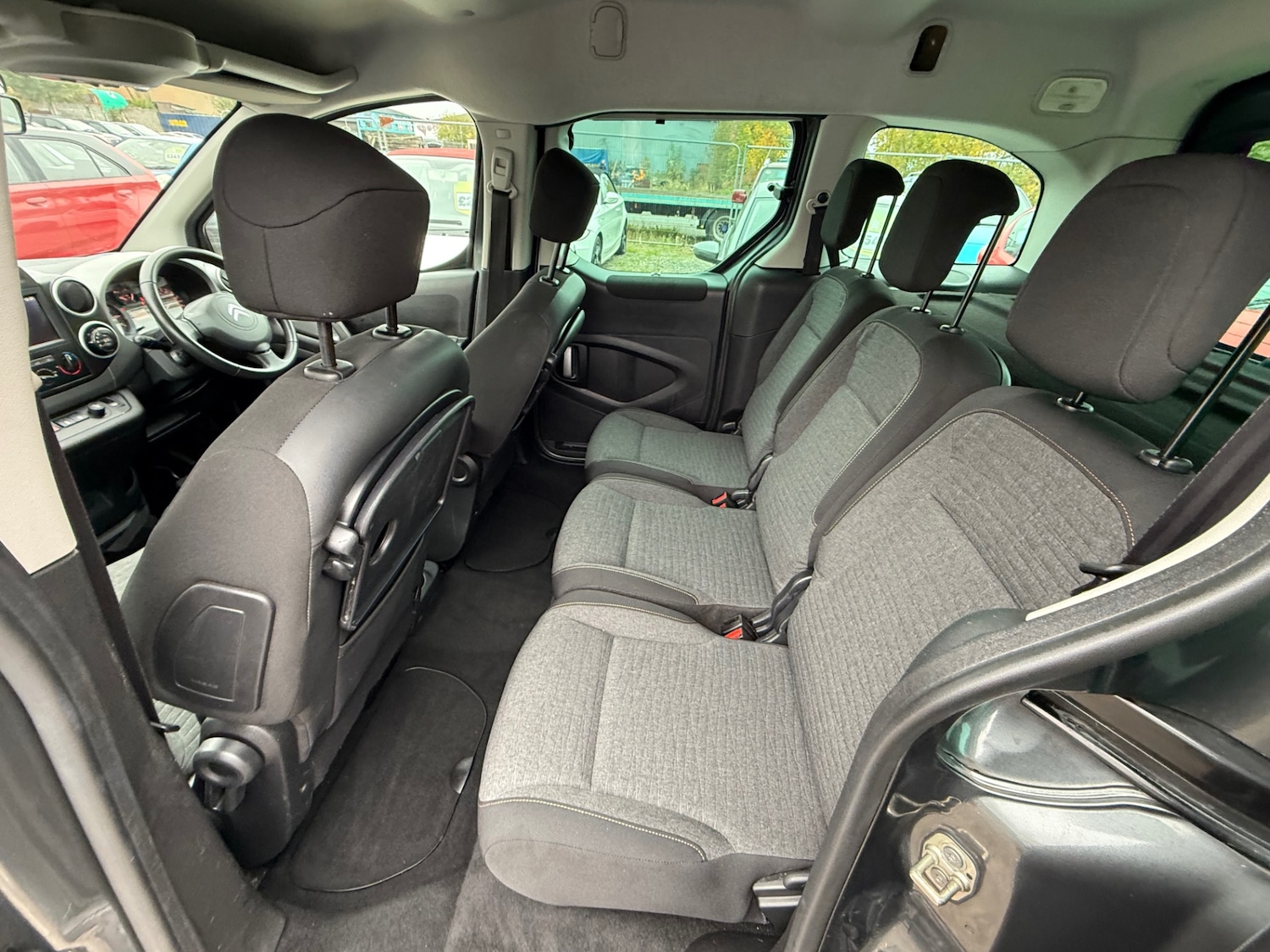 Used Citroen Berlingo Multispace 2015 for sale - 76309650: Photo 24