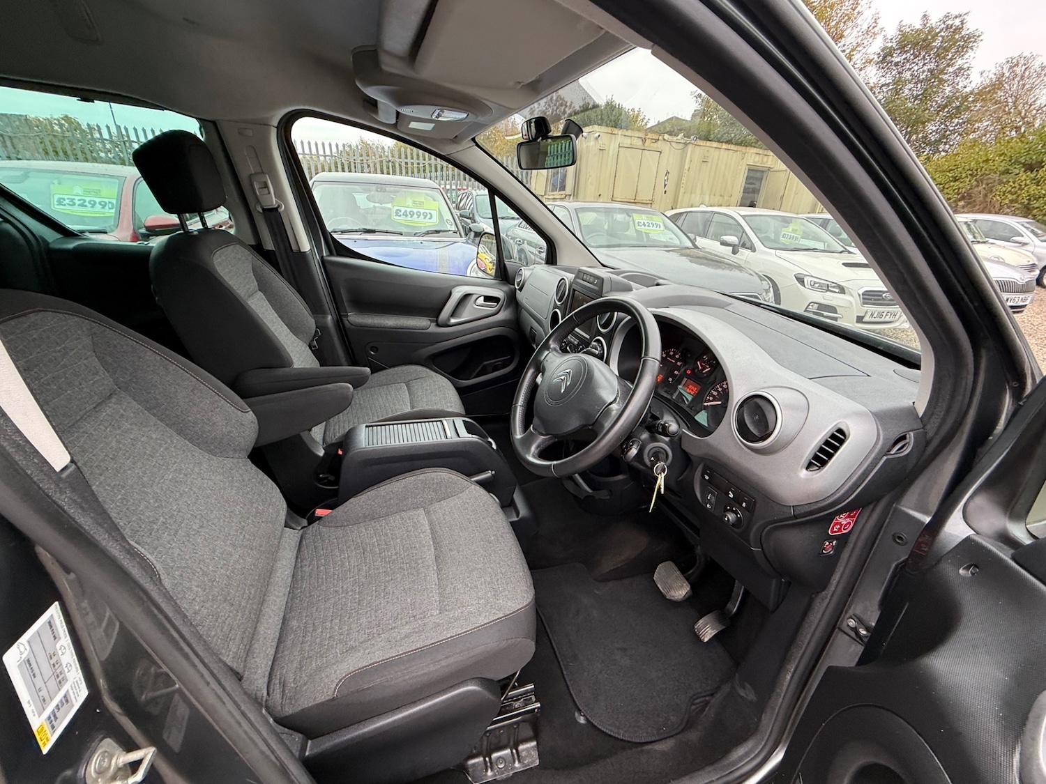Used Citroen Berlingo Multispace 2015 for sale - 76309650: Photo 32