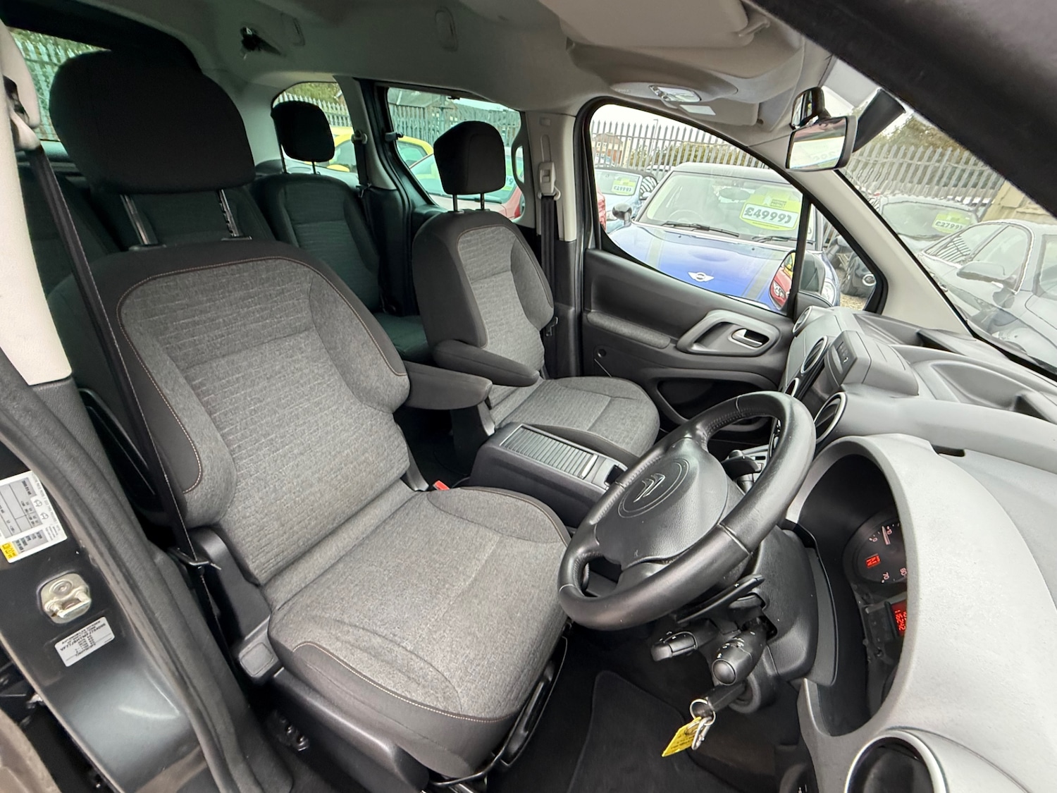 Used Citroen Berlingo Multispace 2015 for sale - 76309650: Photo 34