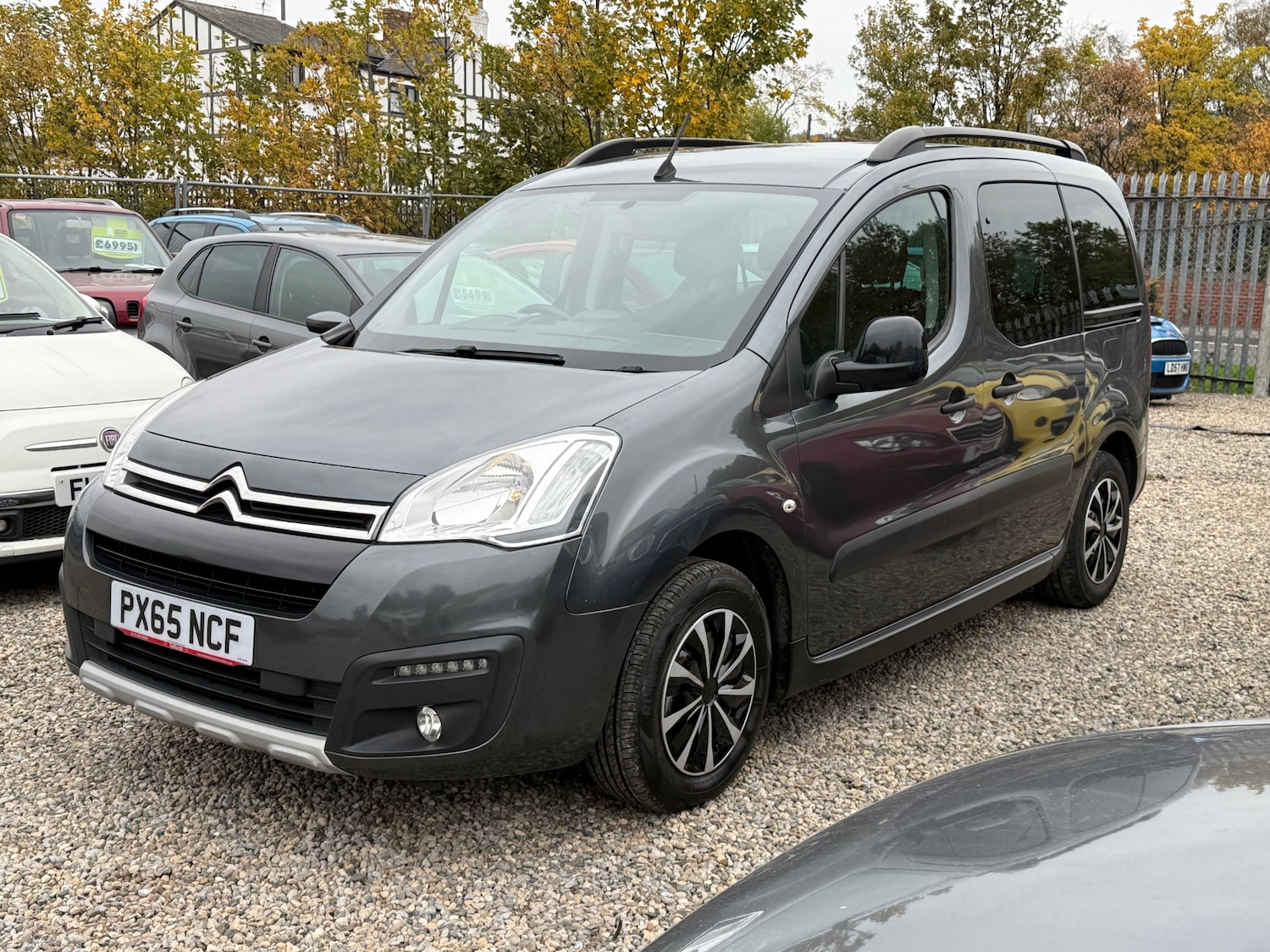 Used Citroen Berlingo Multispace 2015 for sale - 76309650: Photo 9