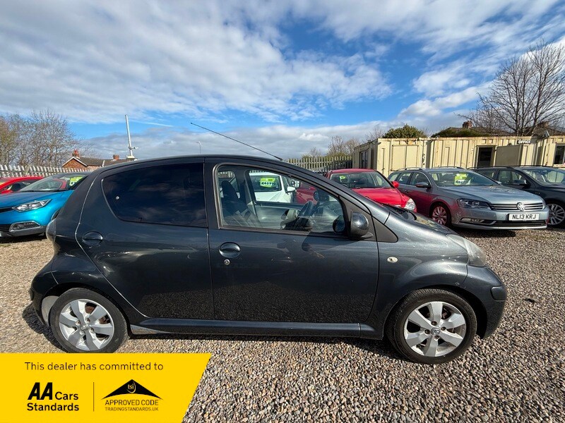 Used Toyota AYGO 2011 for sale - 78154701: Photo 13