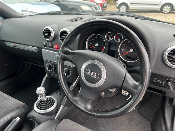 Used Audi TT 2002 for sale - 71010091: Photo 21