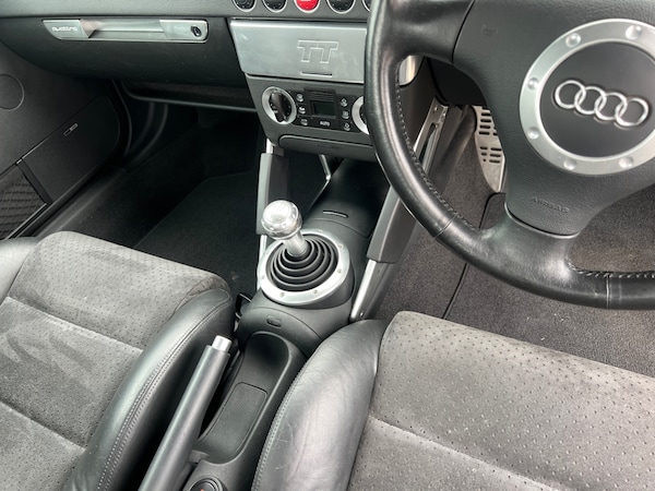 Used Audi TT 2002 for sale - 71010091: Photo 22