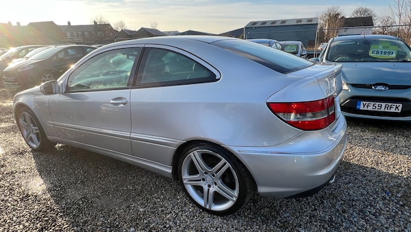 Used Mercedes-Benz CLC 2009 for sale - 73631195: Photo 6