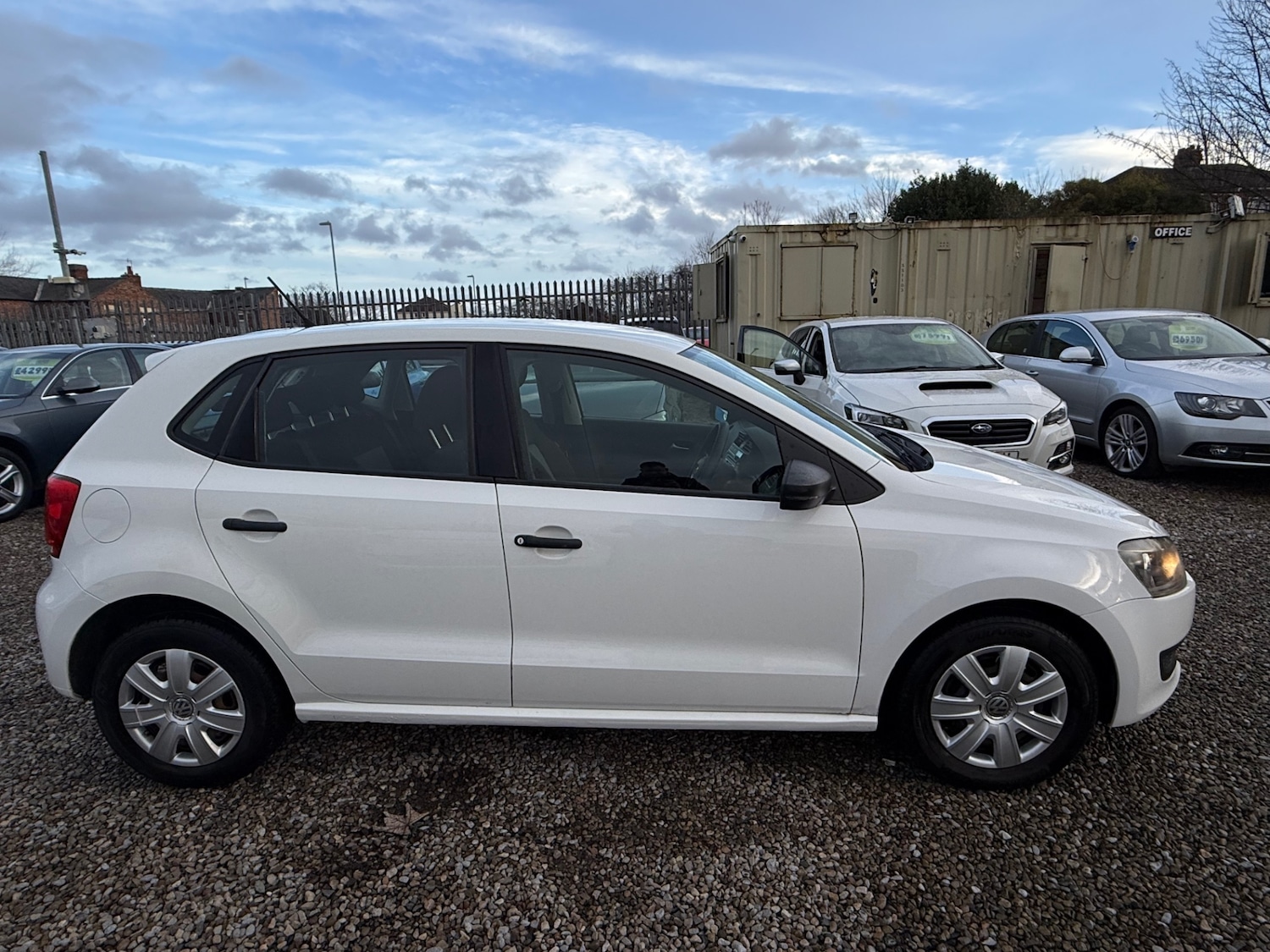 Used Volkswagen Polo 2010 for sale - 76970055: Photo 15