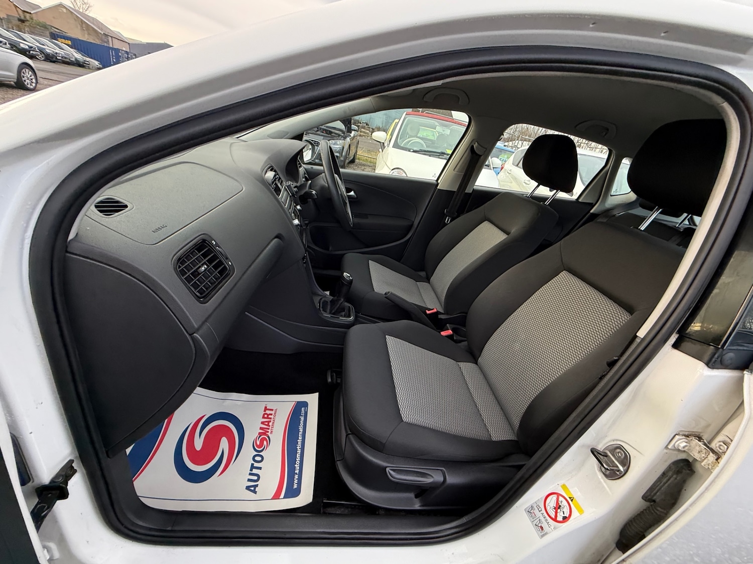 Used Volkswagen Polo 2010 for sale - 76970055: Photo 19