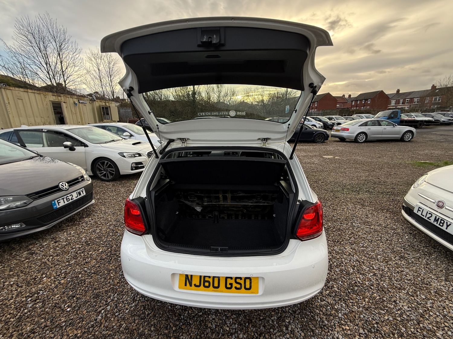 Used Volkswagen Polo 2010 for sale - 76970055: Photo 24