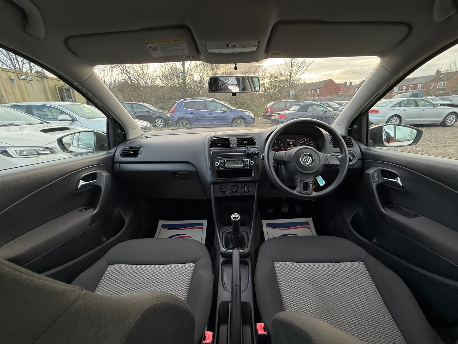 Used Volkswagen Polo 2010 for sale - 76970055: Photo 29