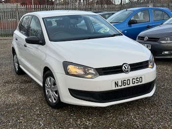 Used Volkswagen Polo 2010 for sale - 76970055: Photo