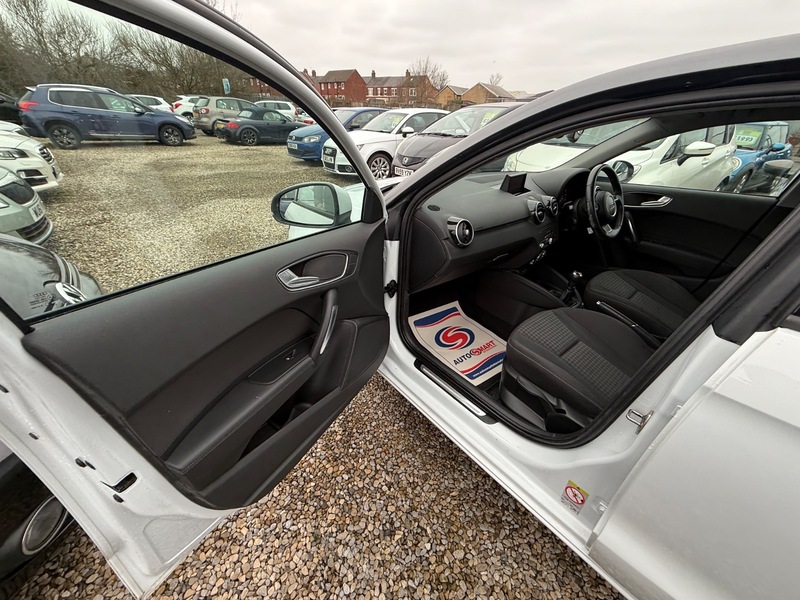 Used Audi A1 2014 for sale - 77649748: Photo 17