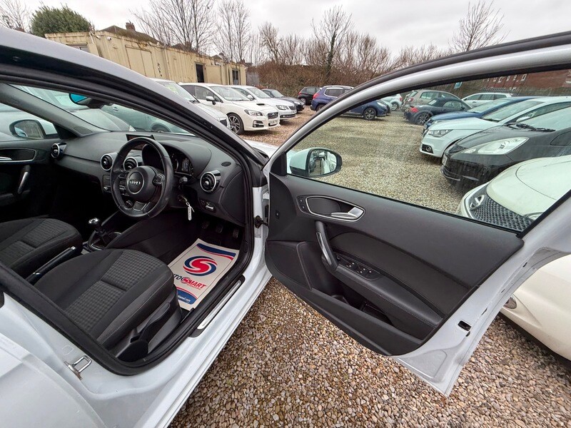 Used Audi A1 2014 for sale - 77649748: Photo 27