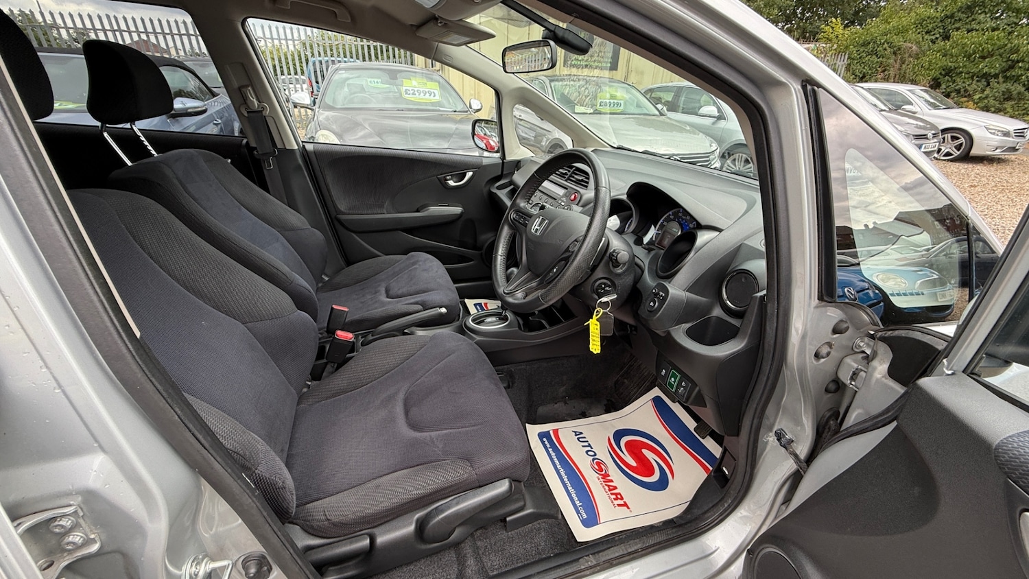 Vehicle 29