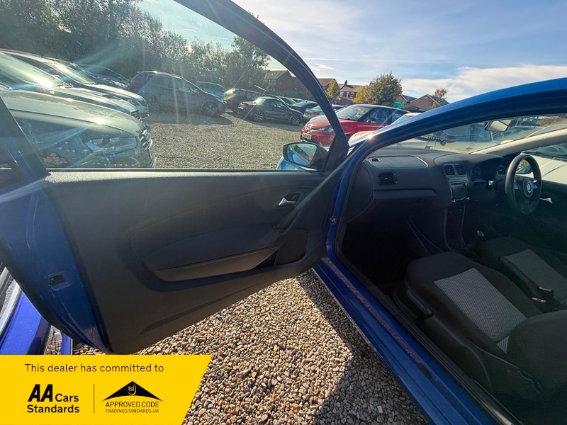 Used Volkswagen Polo 2010 for sale - 77649767: Photo 17