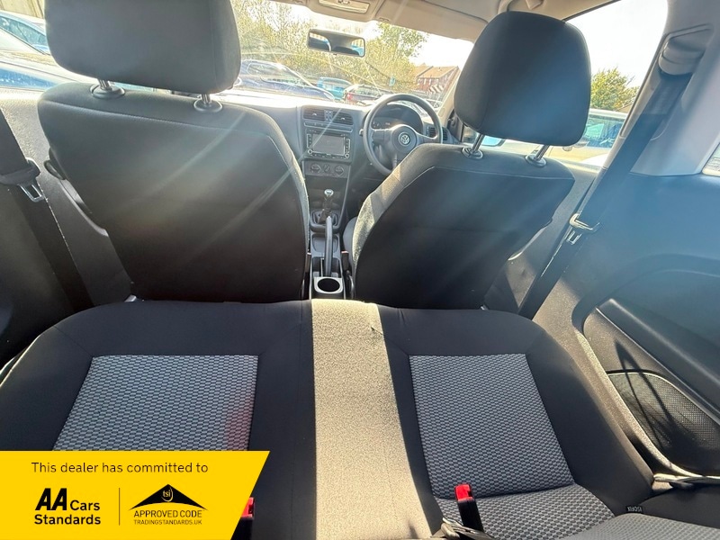 Used Volkswagen Polo 2010 for sale - 77649767: Photo 18