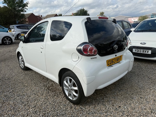Used Toyota AYGO 2013 for sale - 76156692: Photo 21