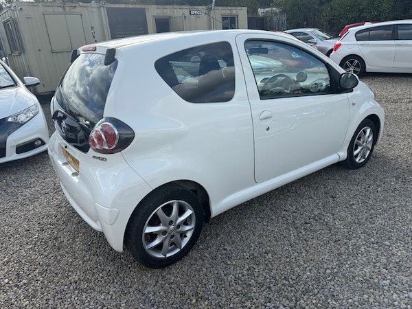 Used Toyota AYGO 2013 for sale - 76156692: Photo 22