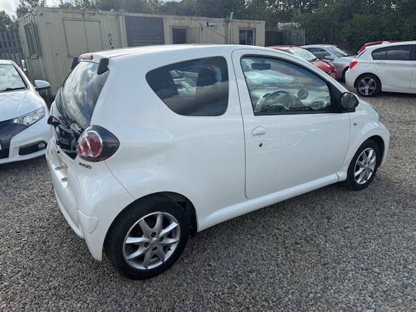 Used Toyota AYGO 2013 for sale - 76156692: Photo 23