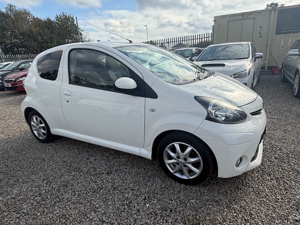 Used Toyota AYGO 2013 for sale - 76156692: Photo 26