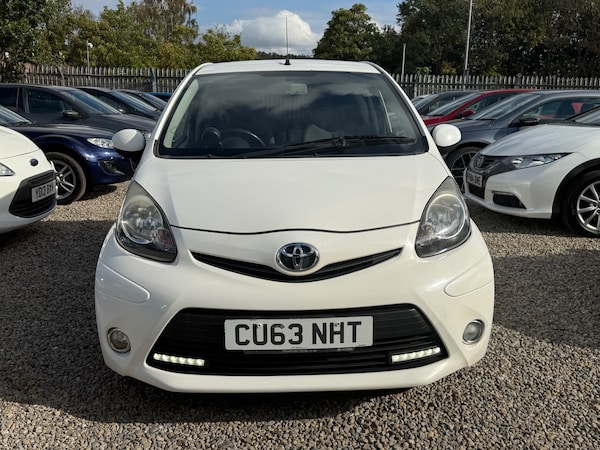 Used Toyota AYGO 2013 for sale - 76156692: Photo 9