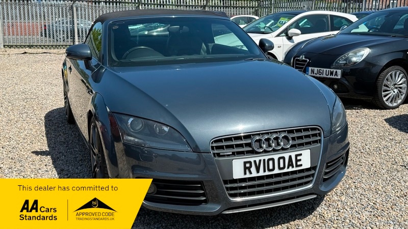 Used Audi TT 2010 for sale - 77649729: Photo 2