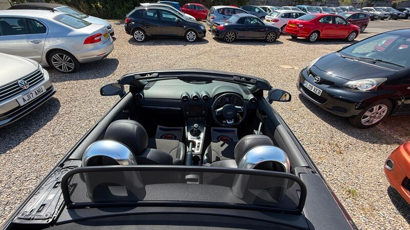 Used Audi TT 2010 for sale - 77649729: Photo 33