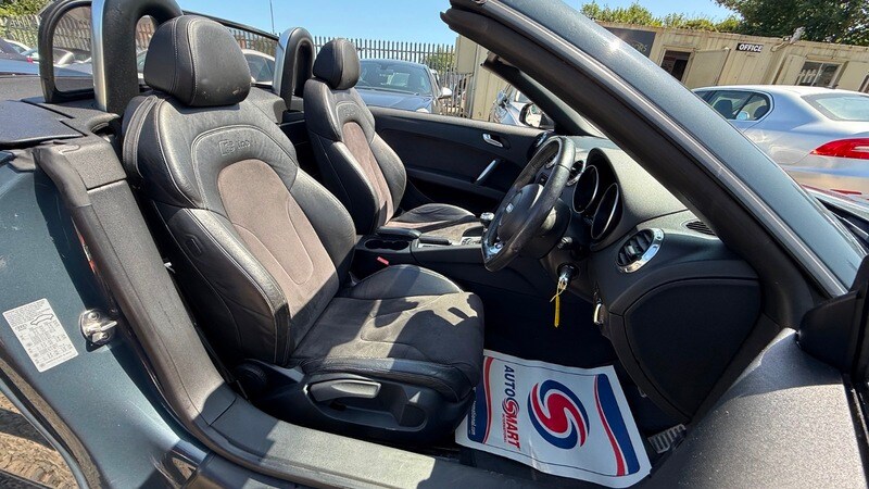 Used Audi TT 2010 for sale - 77649729: Photo 39