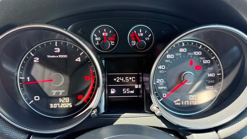 Used Audi TT 2010 for sale - 77649729: Photo 42