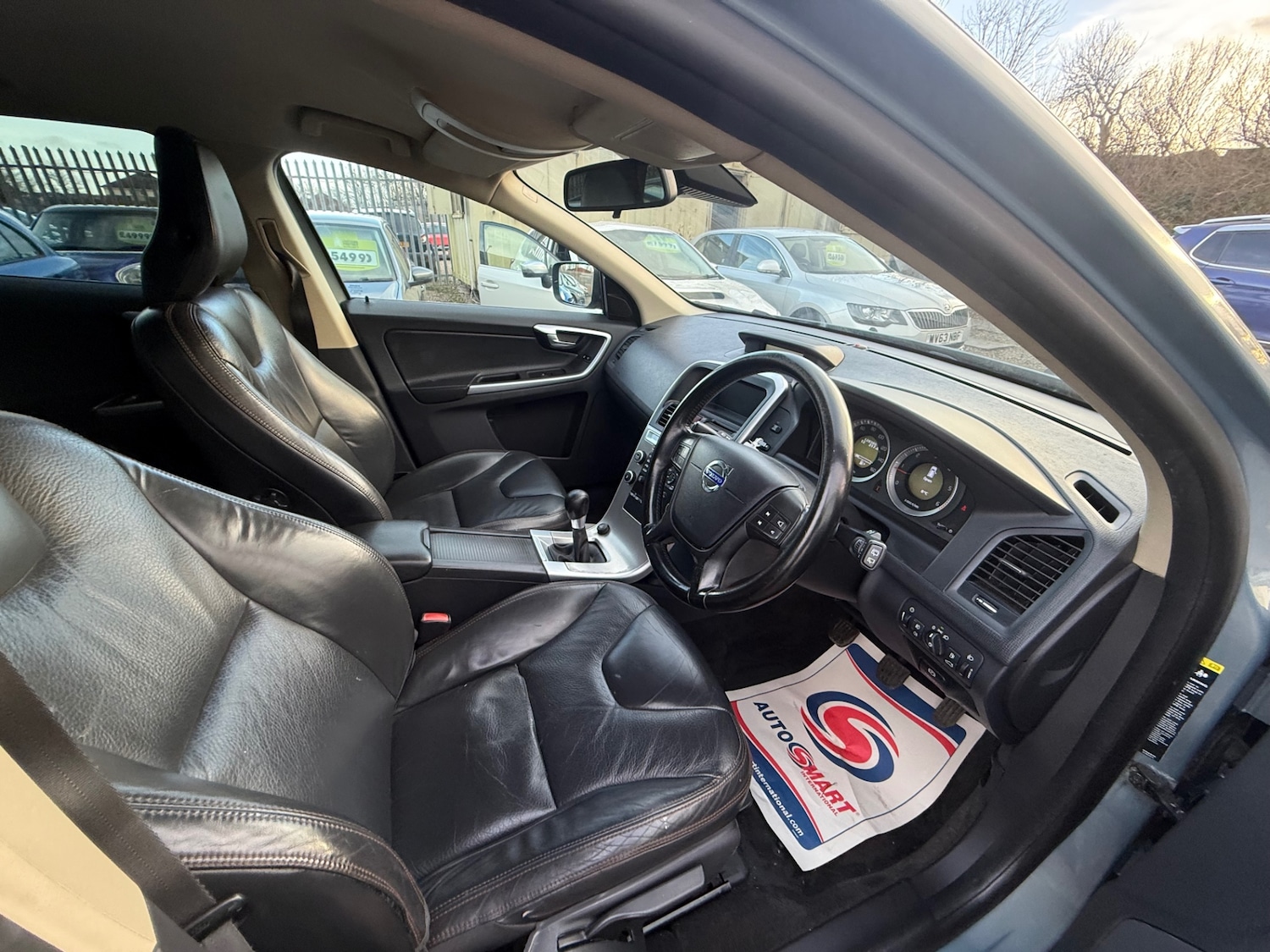 Used Volvo XC60 2009 for sale - 76970078: Photo 28